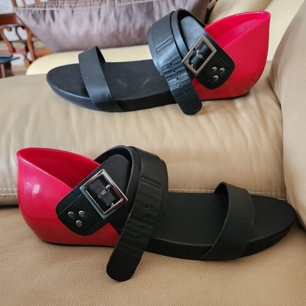 UN United Nude Colorblock Half Jelly open Toe Multi Strap Pumps 41/9.5-10